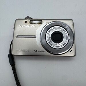 Olympus FE-230 Silver 7.1MP Digital Point and Shoot Camera 3x Optical Zoom Y2K